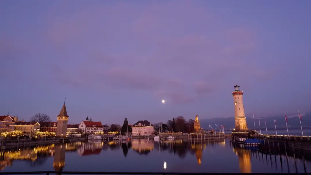 Lindau Hafen Berge